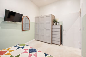 Photo 12- click for photo gallery